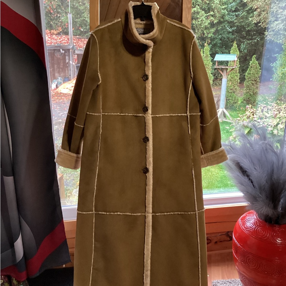 Stylish Long Faux Suede Camel Coat with Button Details